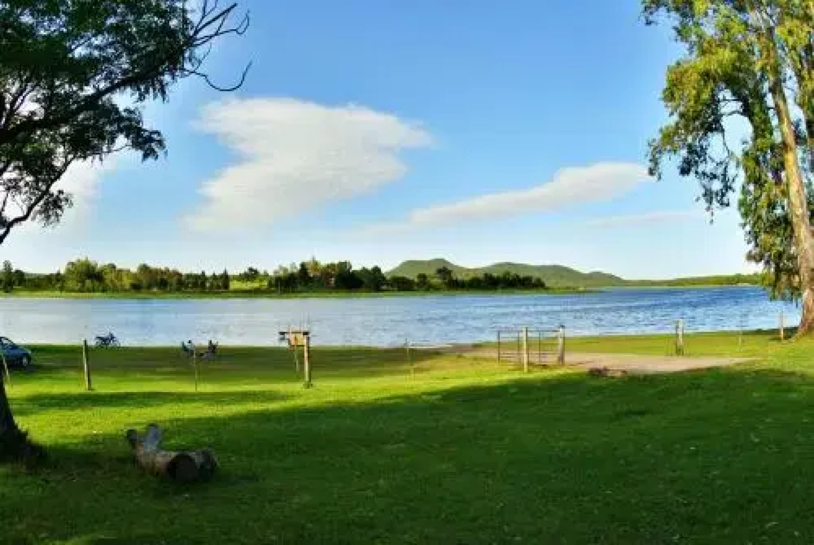 Cabañas Amanecer en el Lago