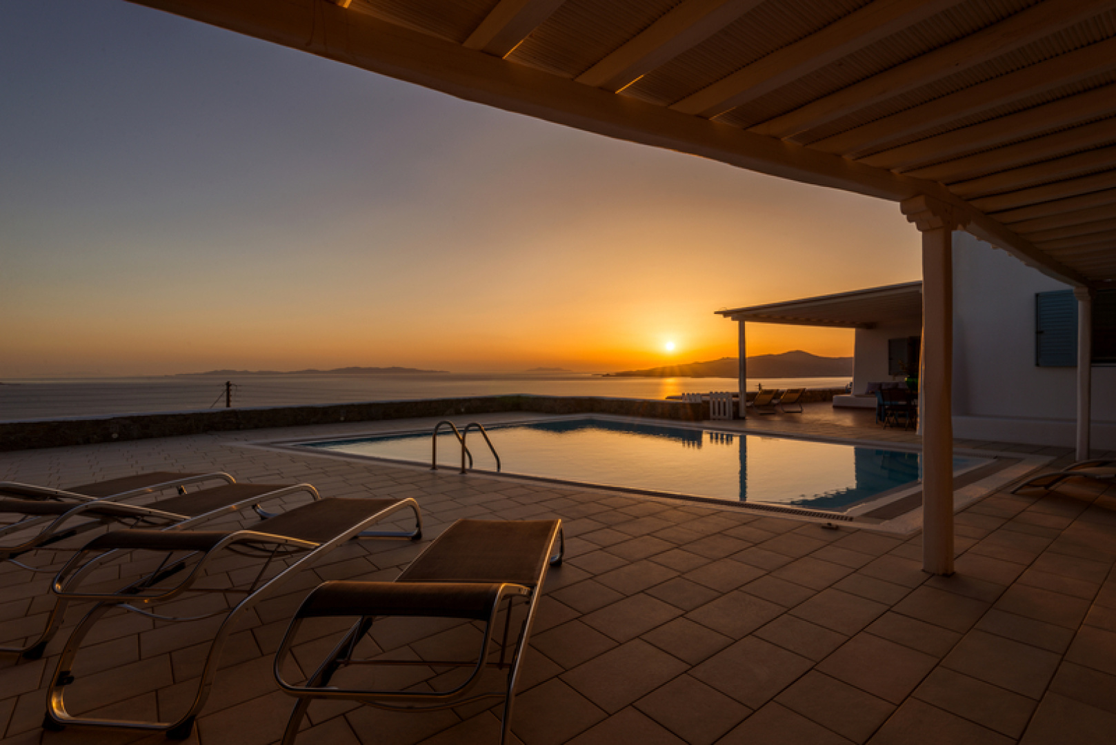 Sunset Villa
