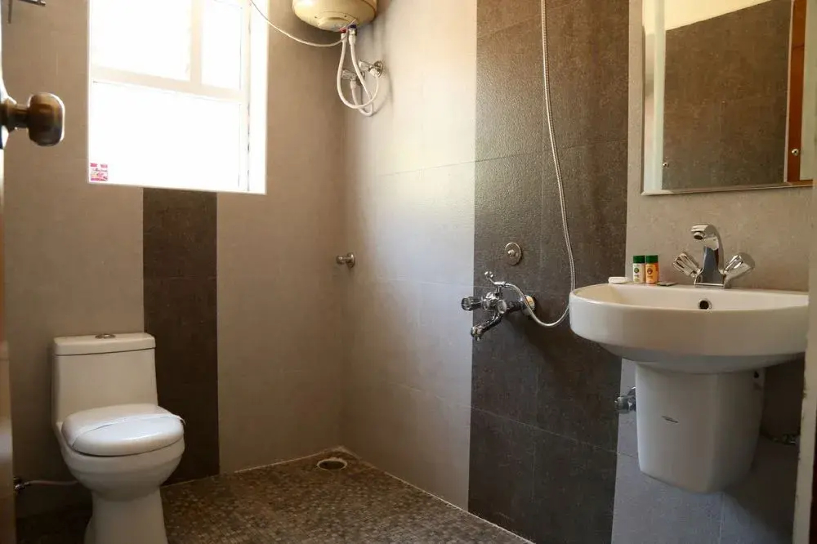 OYO Rooms Kotagiri Road Near Tea Factory Ooty