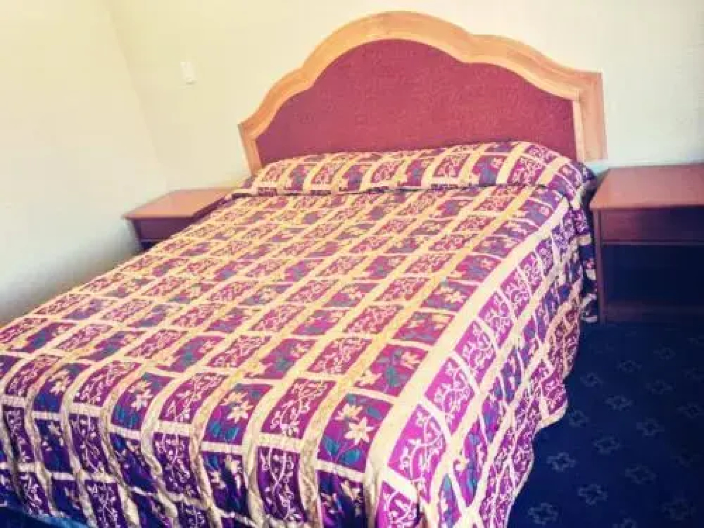 Royal Inn Motel