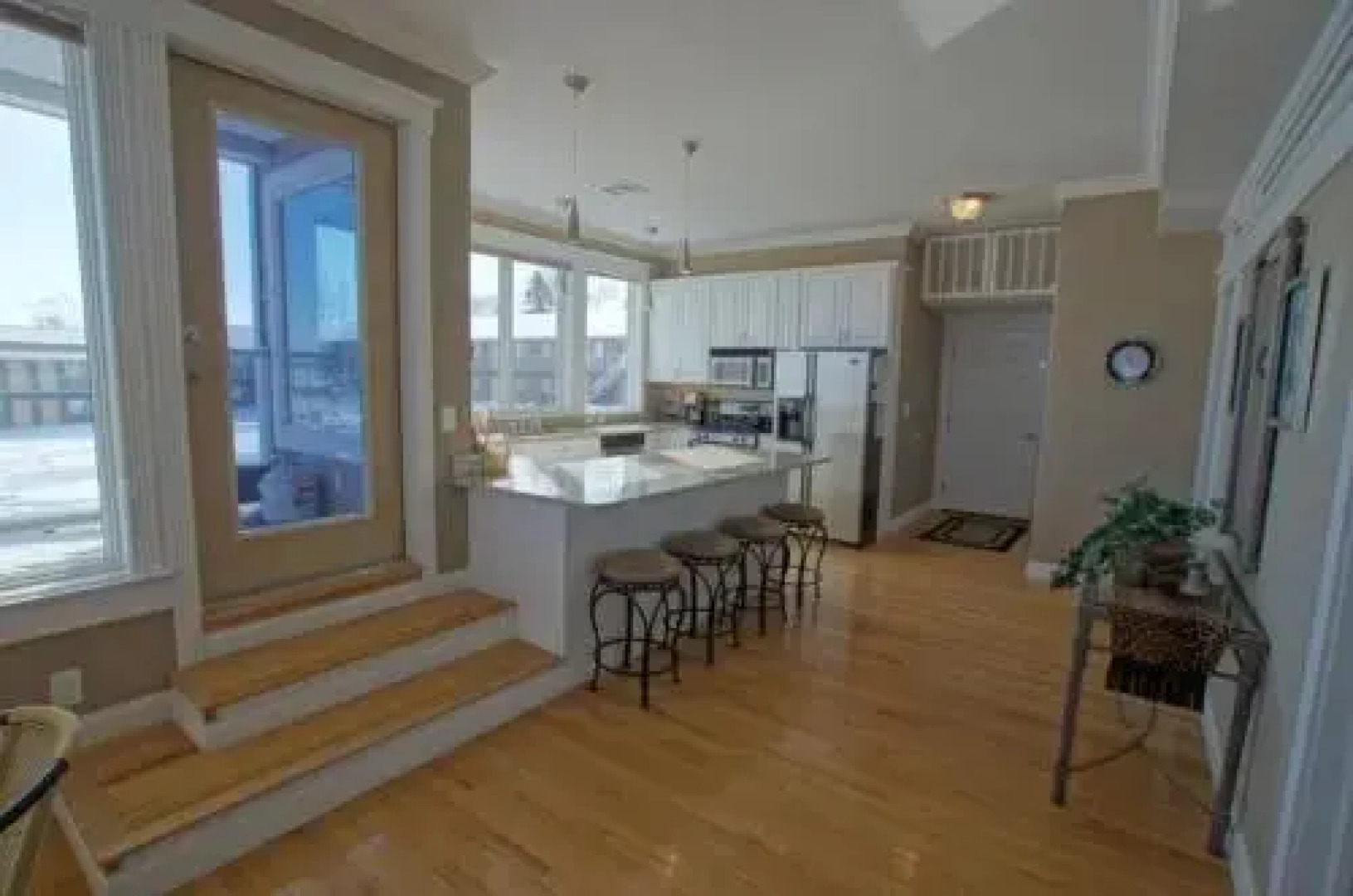 Pier Harbor #2, Condo at Saint Ignace