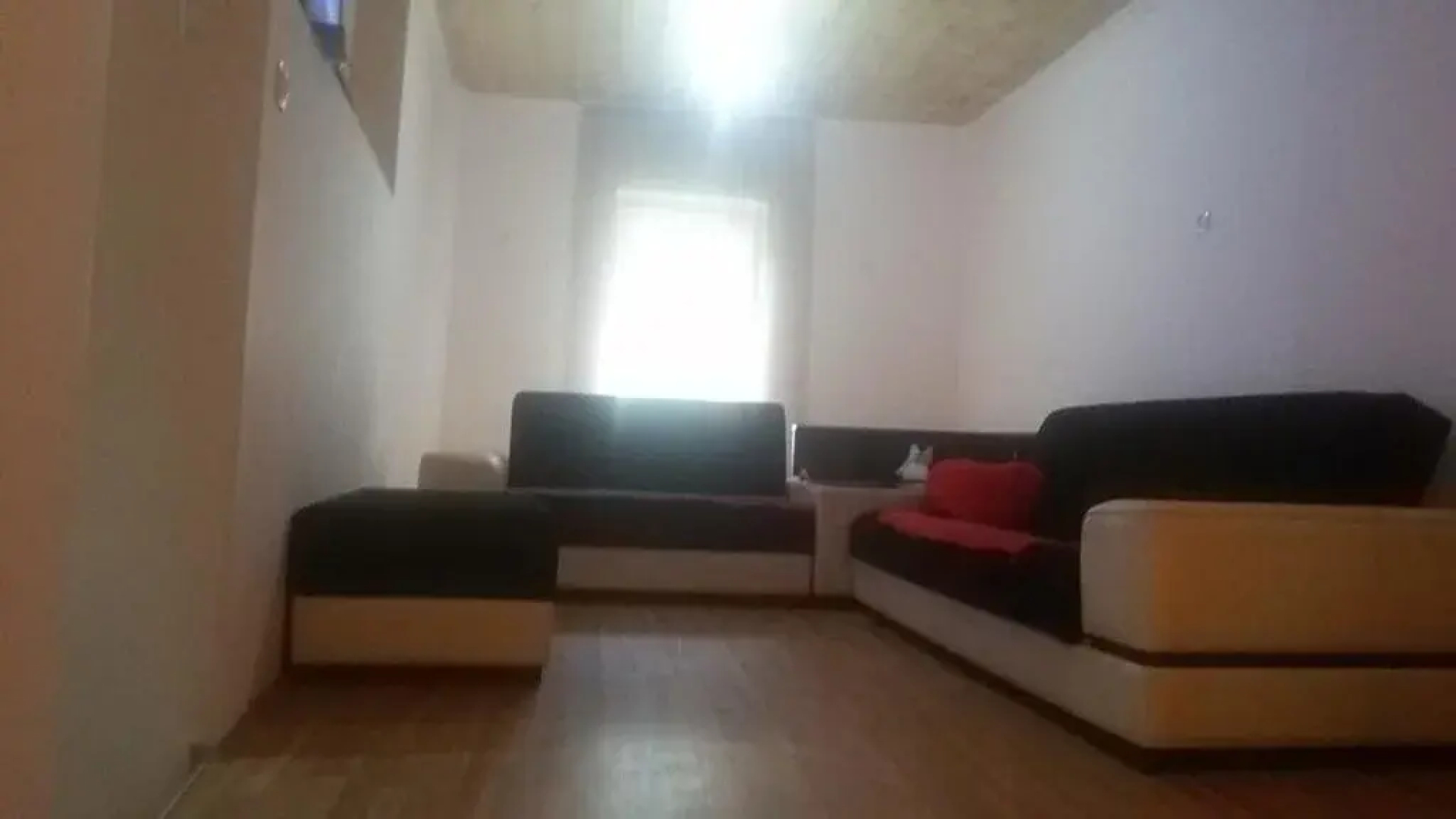 Lomari's Guest House