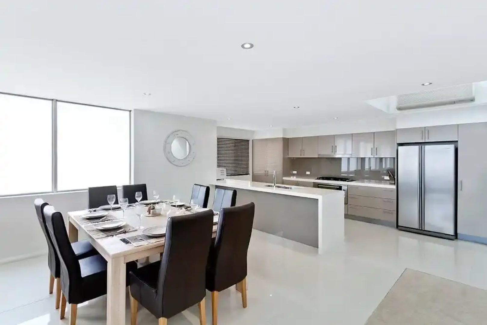 Catalina Luxury Apartments 9