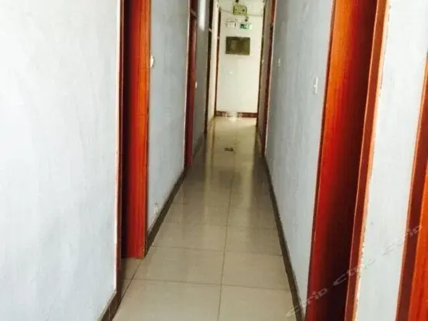 Huayi Inn