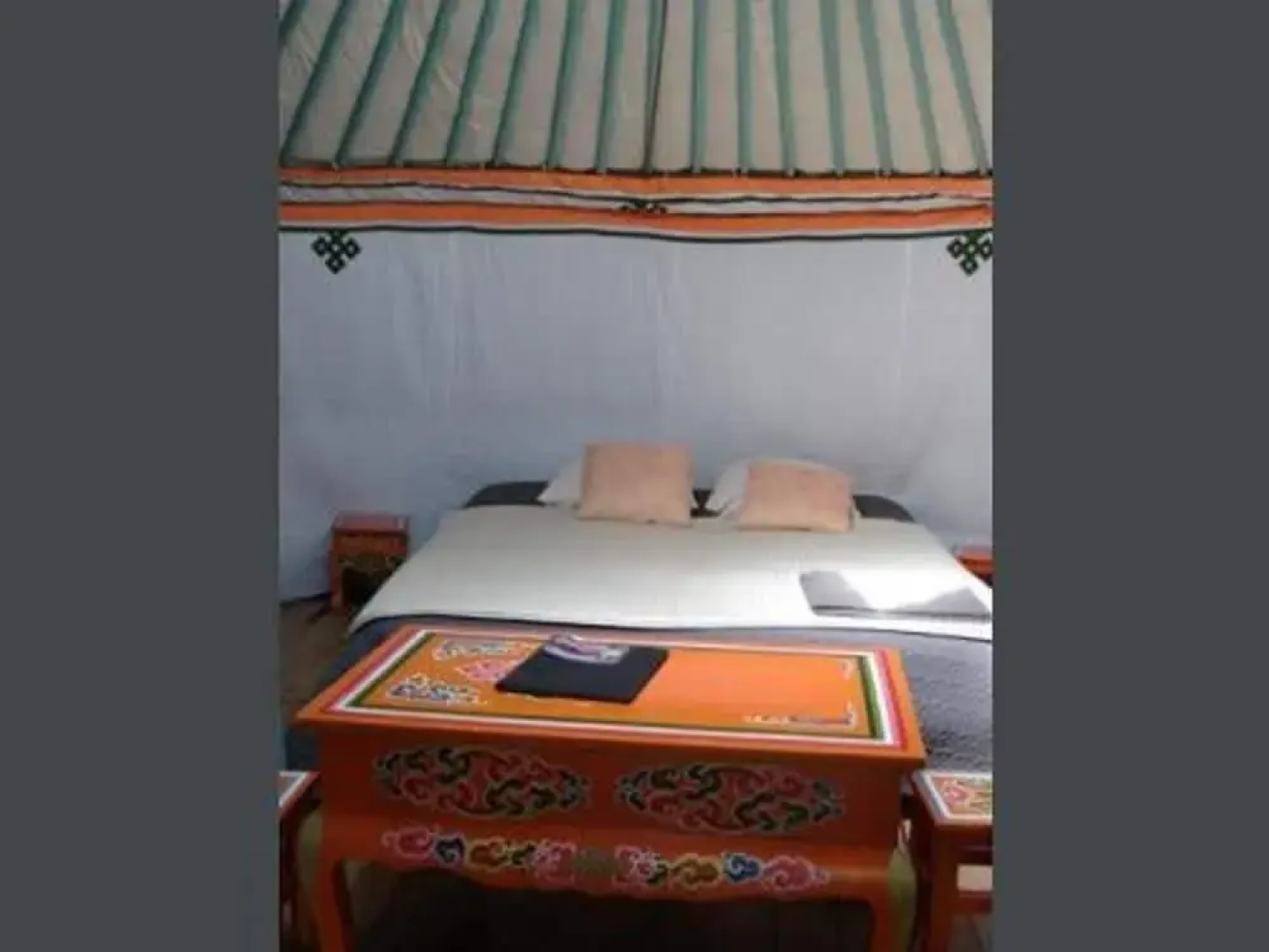 Camping Domaine Provencal - Yourtes