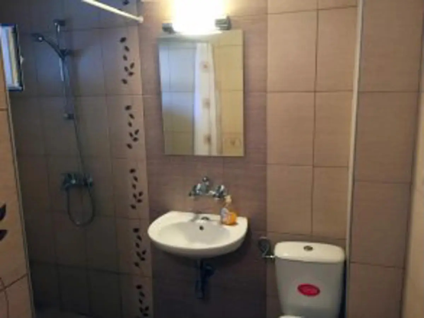 Sinemoria Guest House