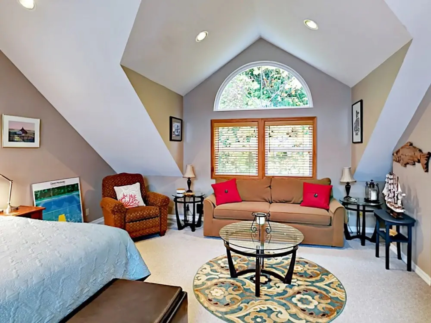 3336 S Shoreline Drive Home