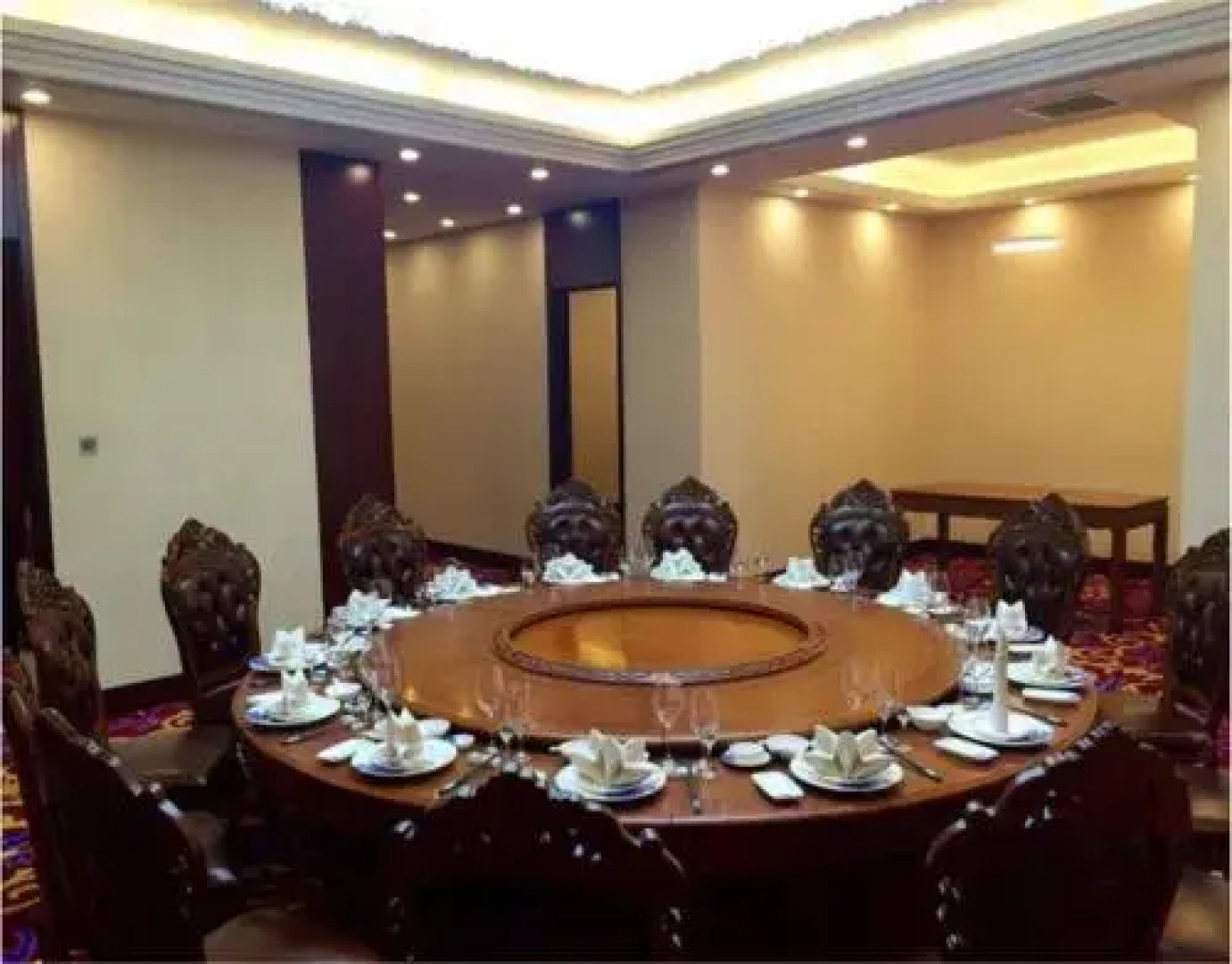 Changchun Warren Hotel