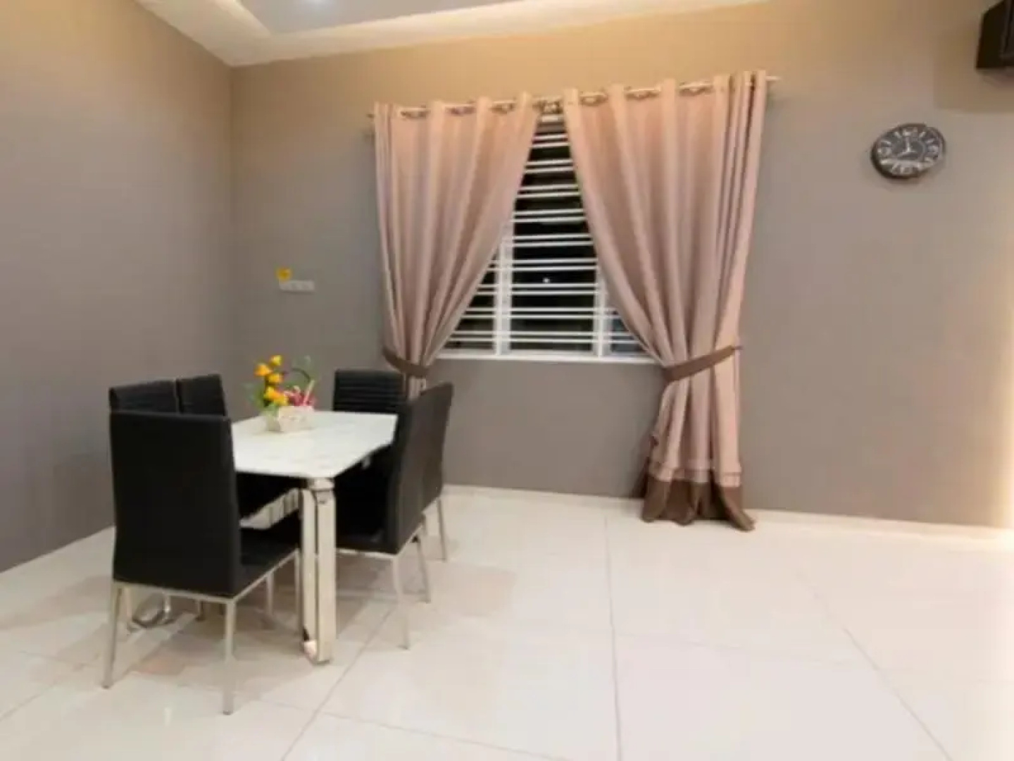 Muar Warni Villa 13