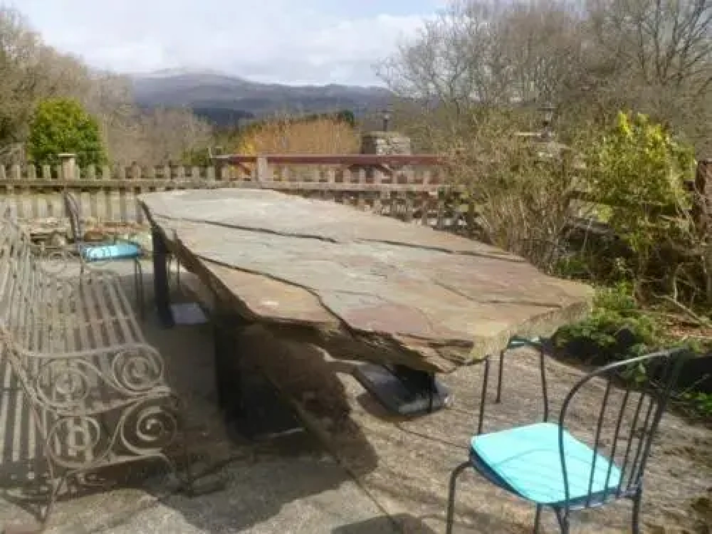 Bwythynod Helmau Cottages