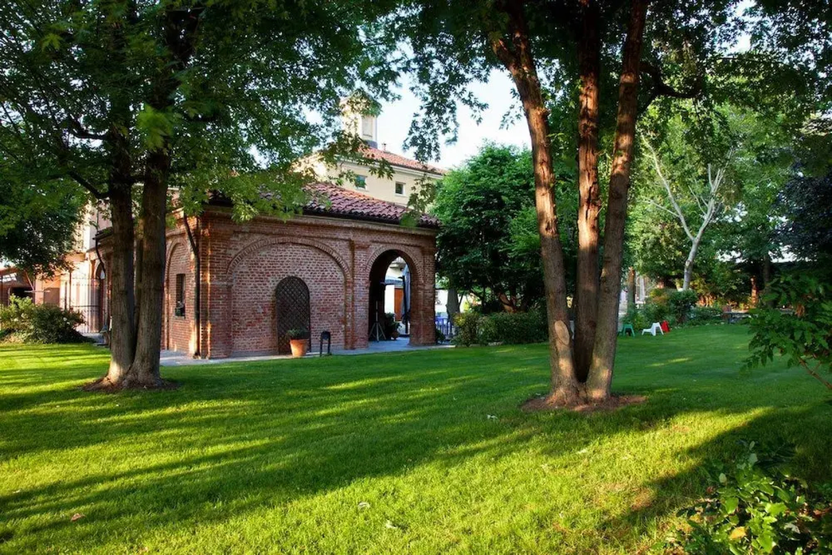 Villa Frola