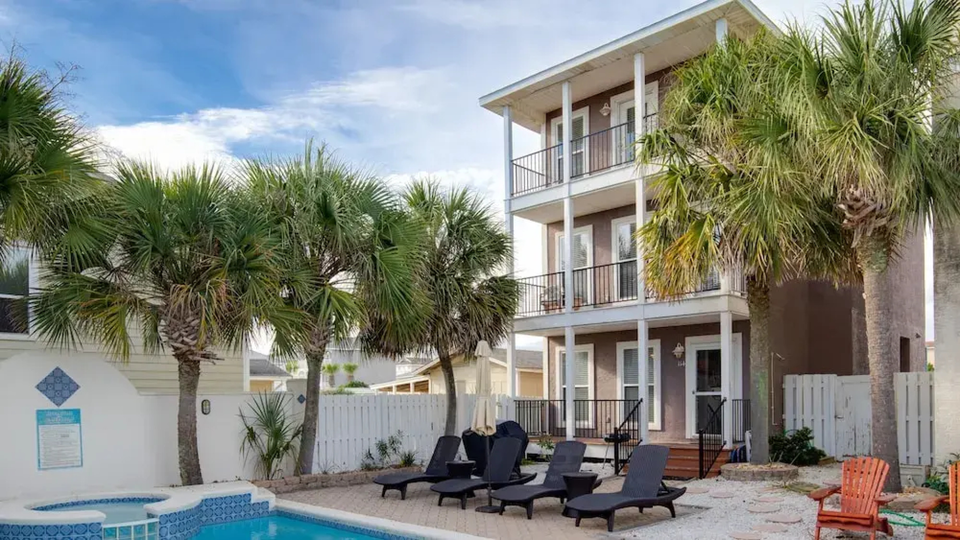 114 Southfields Rd Anchors Away - Four Bedroom House