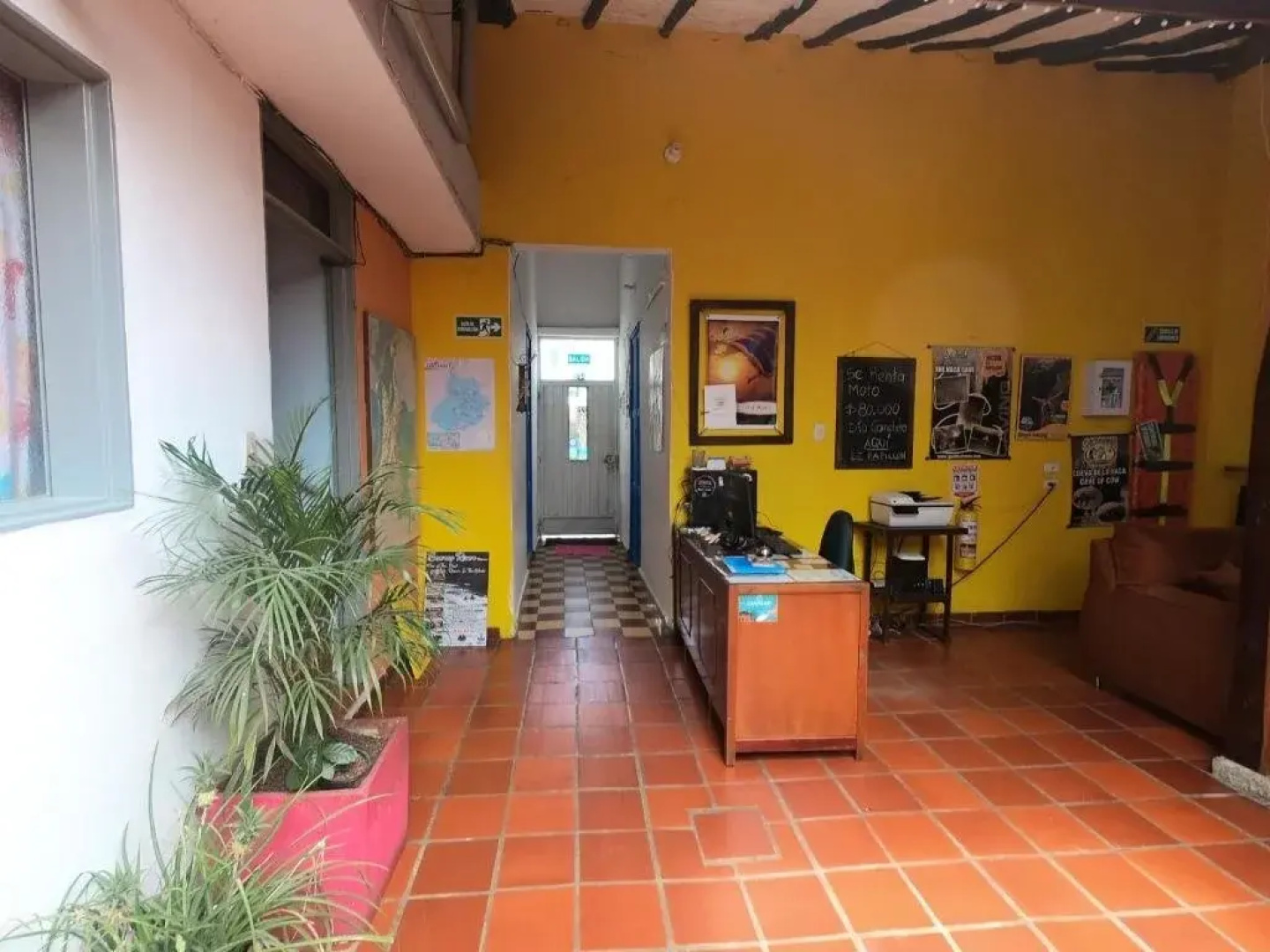 Hostal Le Papillon
