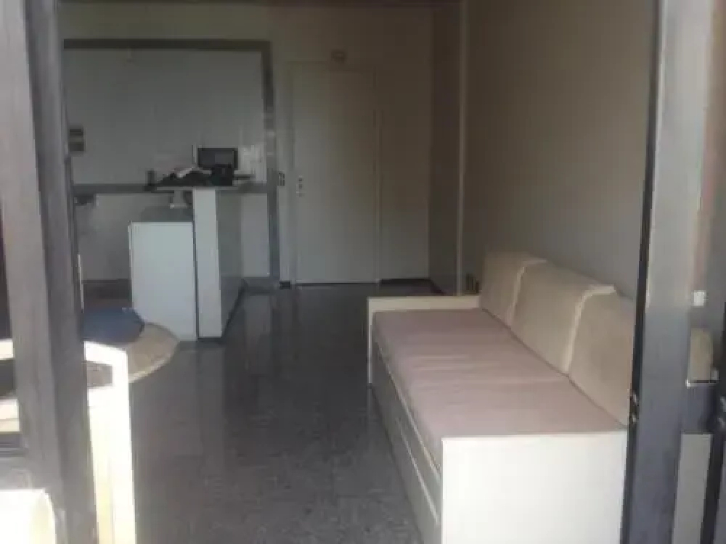 Flat New Life
