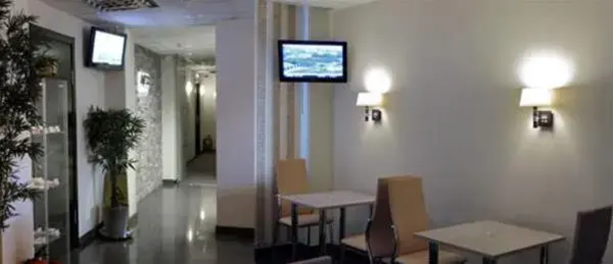 Отель AVE