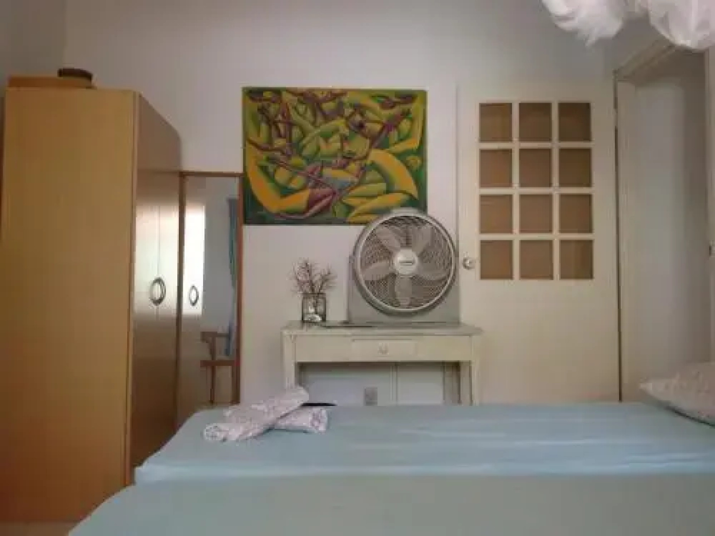 Bed & Breakfast, Land-house with Yoga-specials.