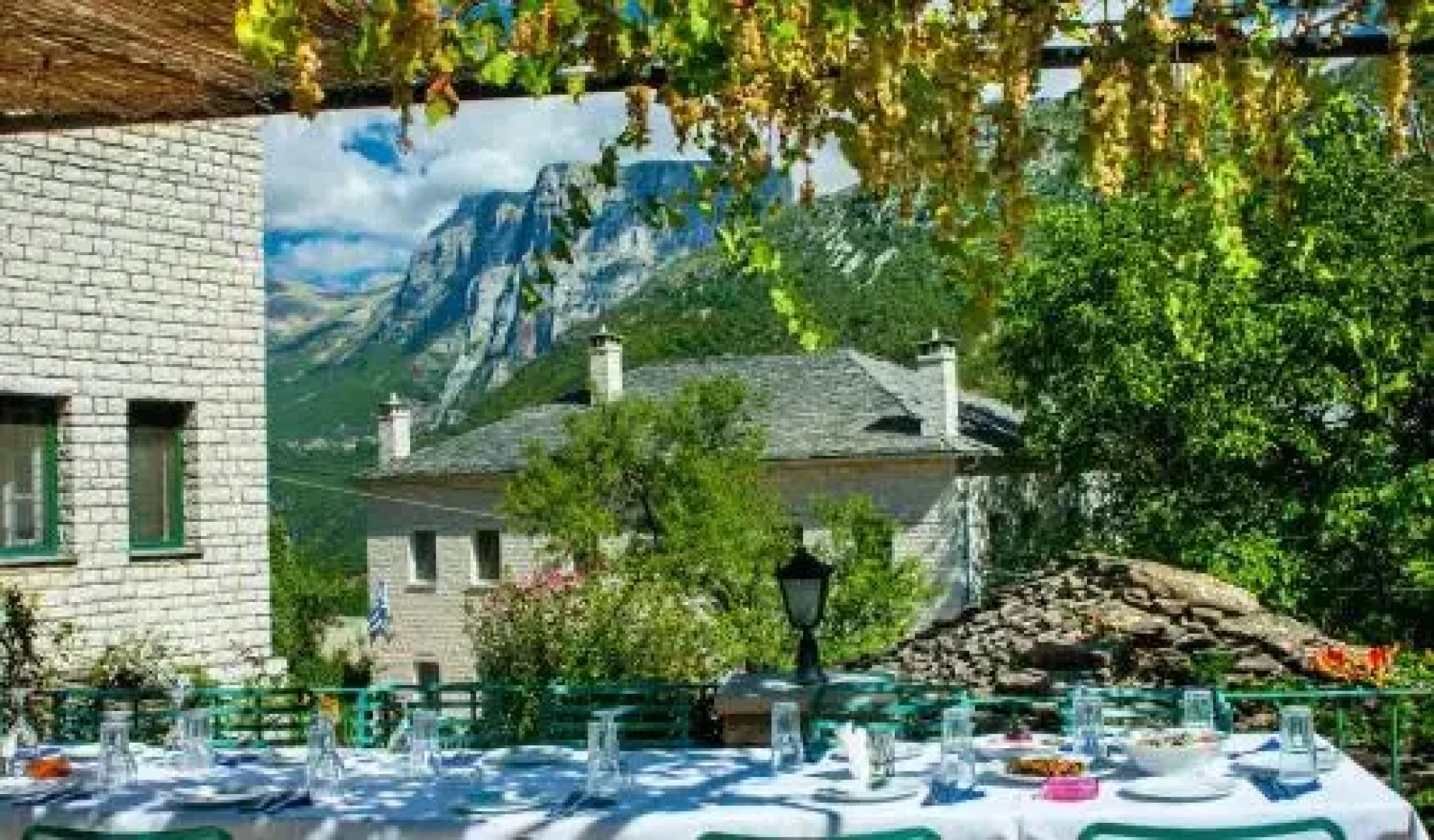 Zissis Hotel