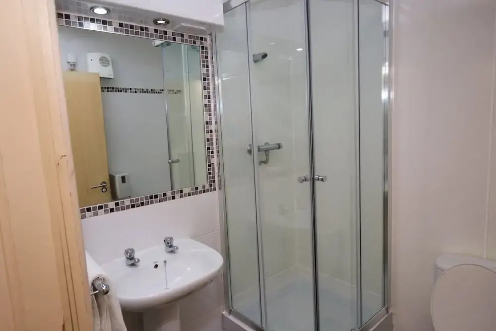 International Inn Serviced Apartments