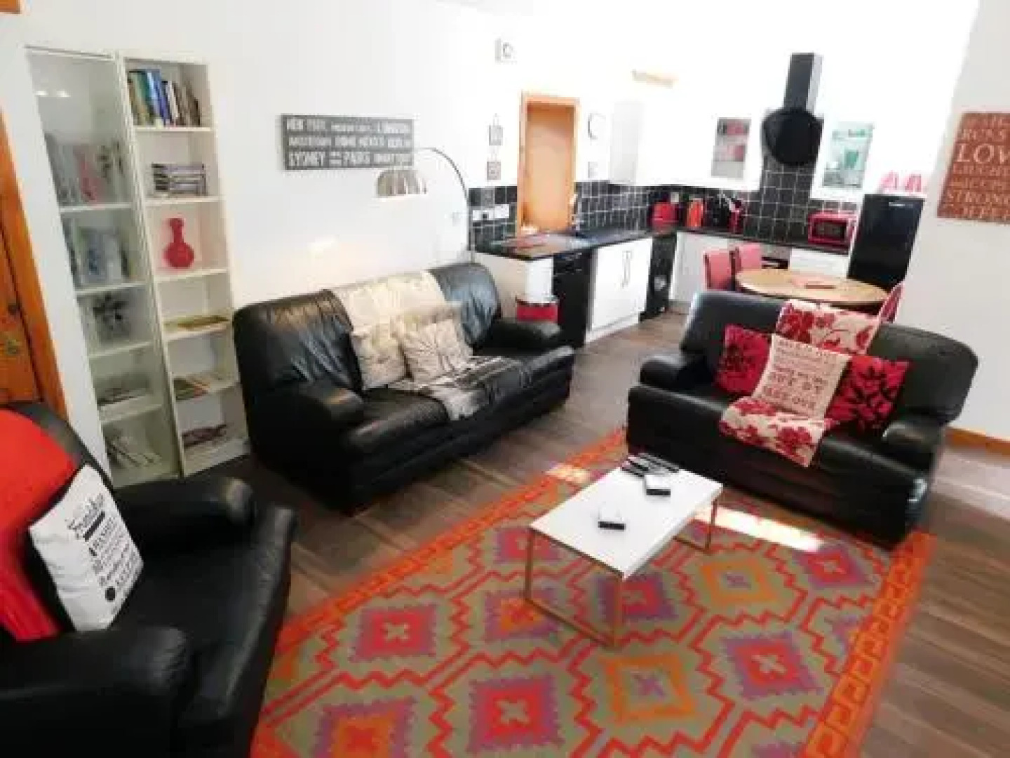 Antonine Wall Cottages And Bonnyside House