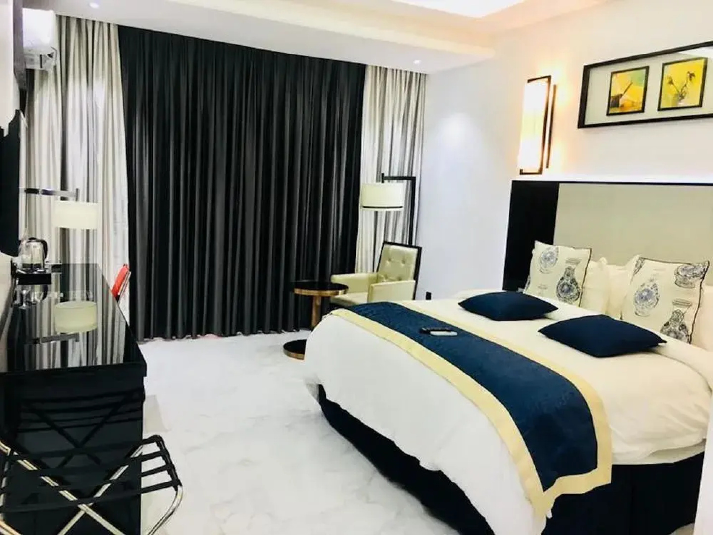 Parktonian Hotel Lekki