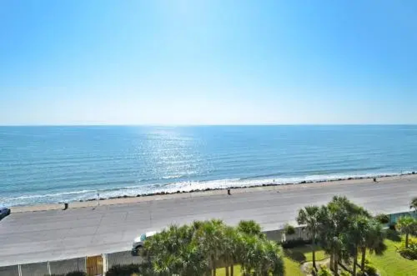 Diamond Beach 603 3 Br condo by RedAwning
