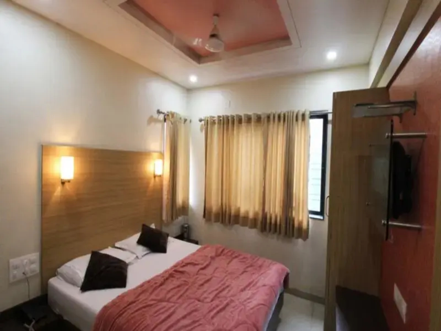 OYO Flagship 88158 Hotel Wilson Executive