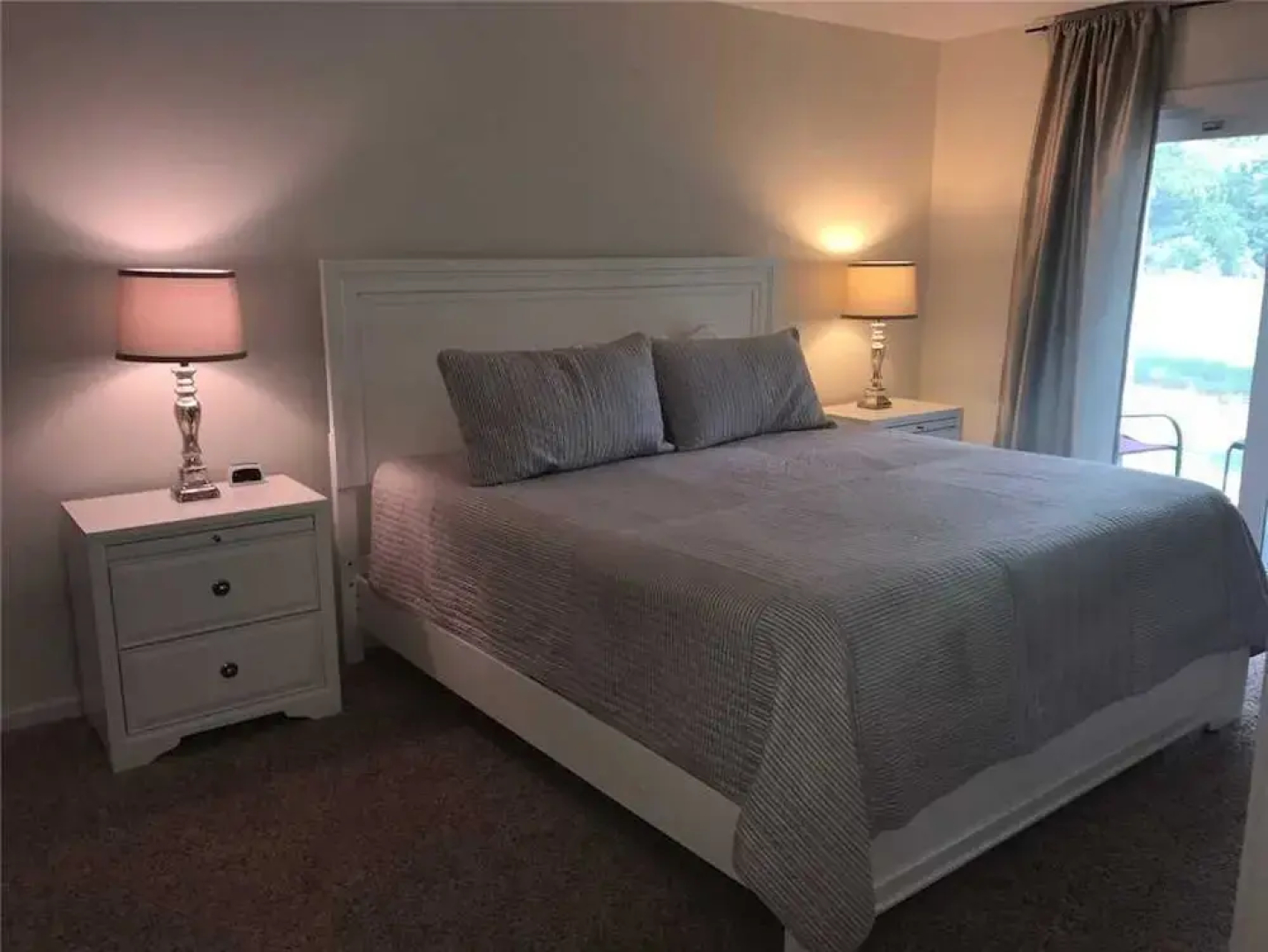 River Oaks Fairways 10-B