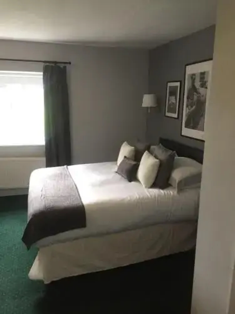 Carswell Country Club B&B