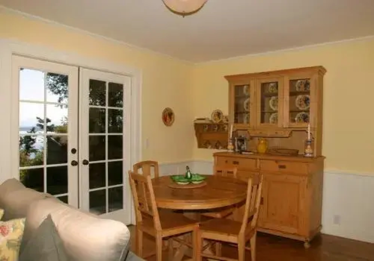 Smugglers Lagoon Beach Cottage