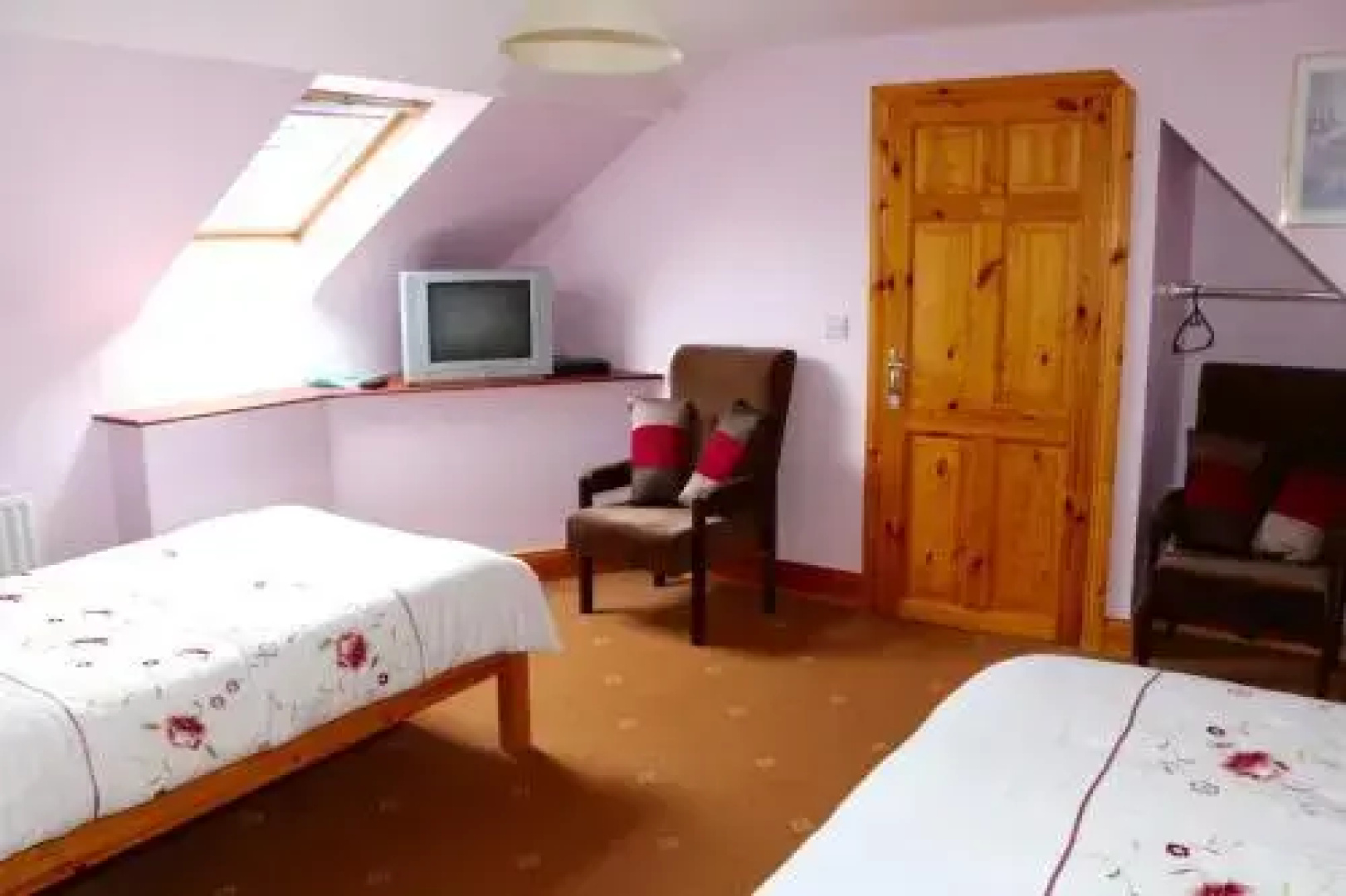 Lakemount House B&B