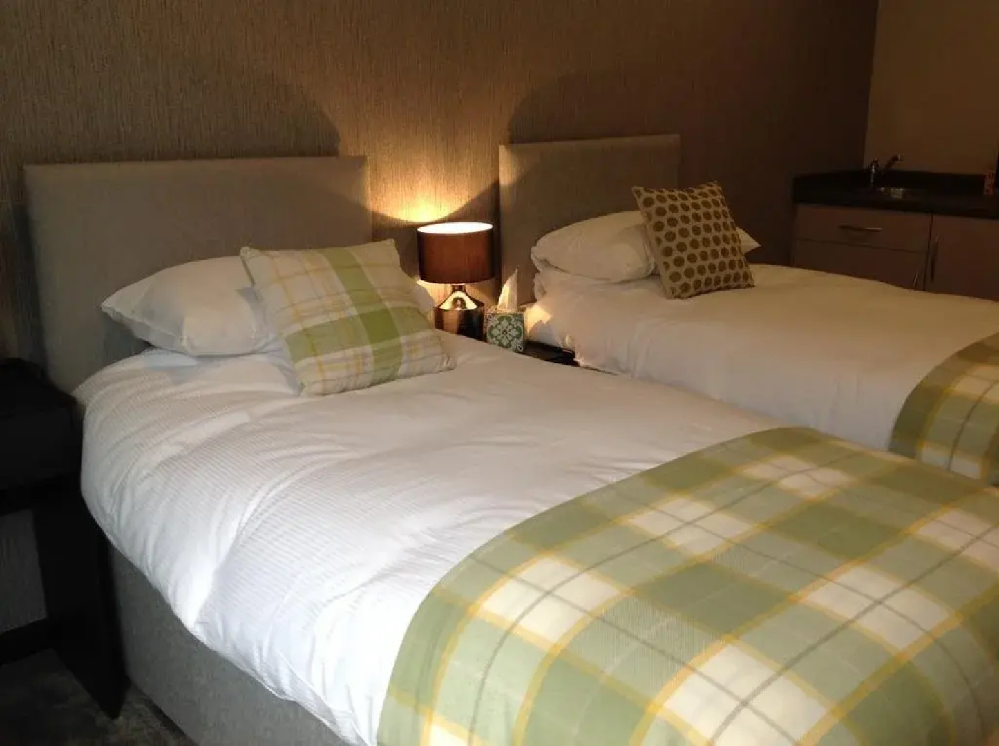Rooms @ Number Six