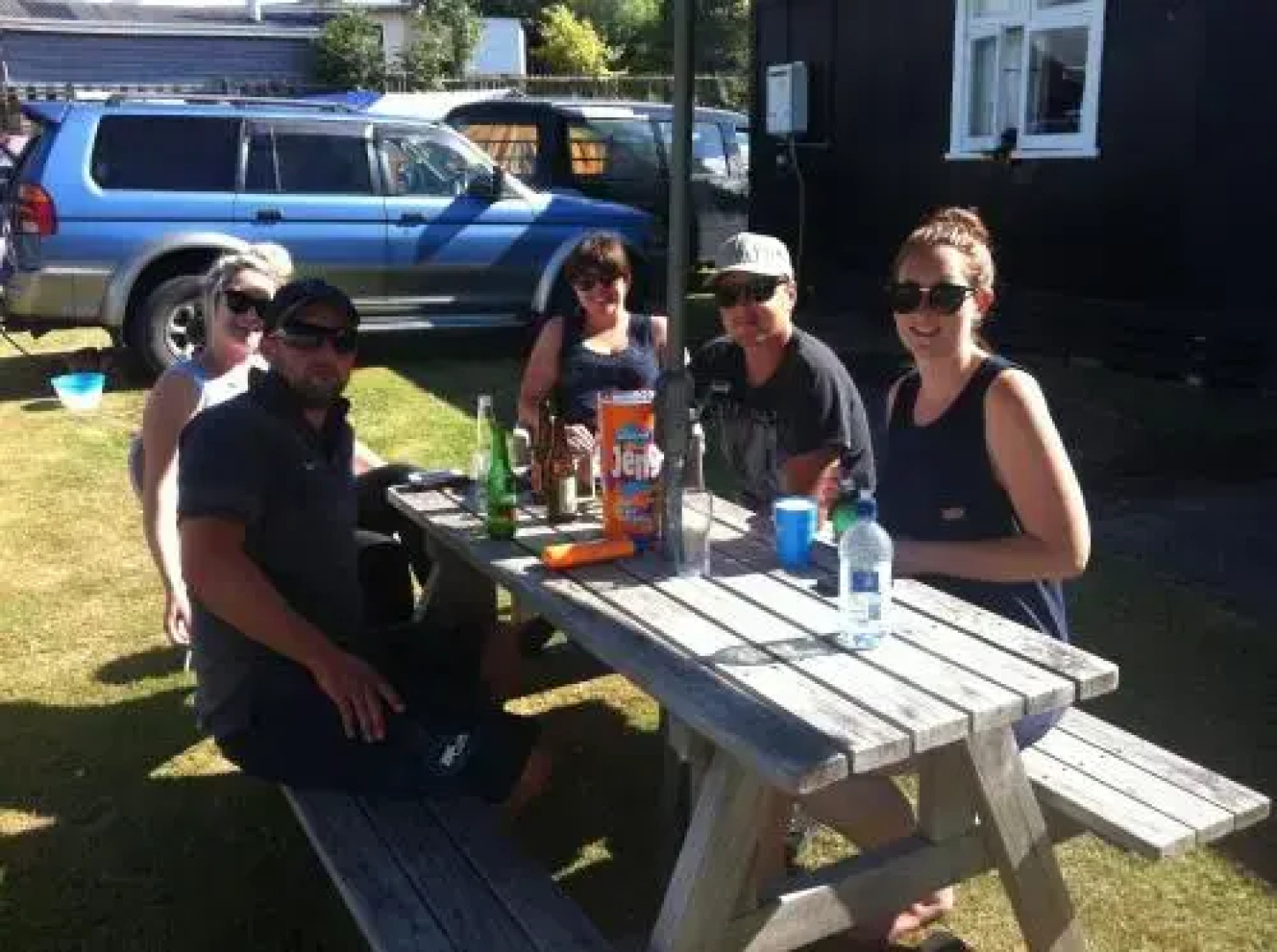 Lake Maraetai Lodge - Hostel