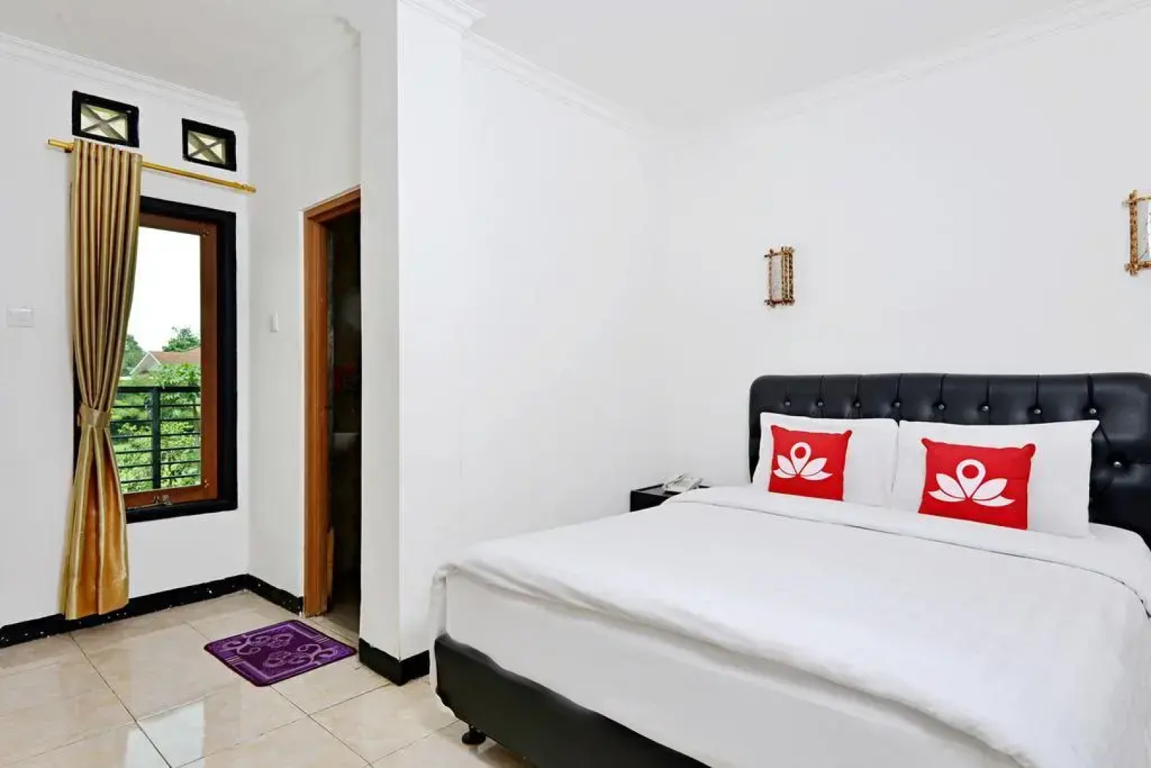 ZEN Rooms Cibogo Megamendung Puncak