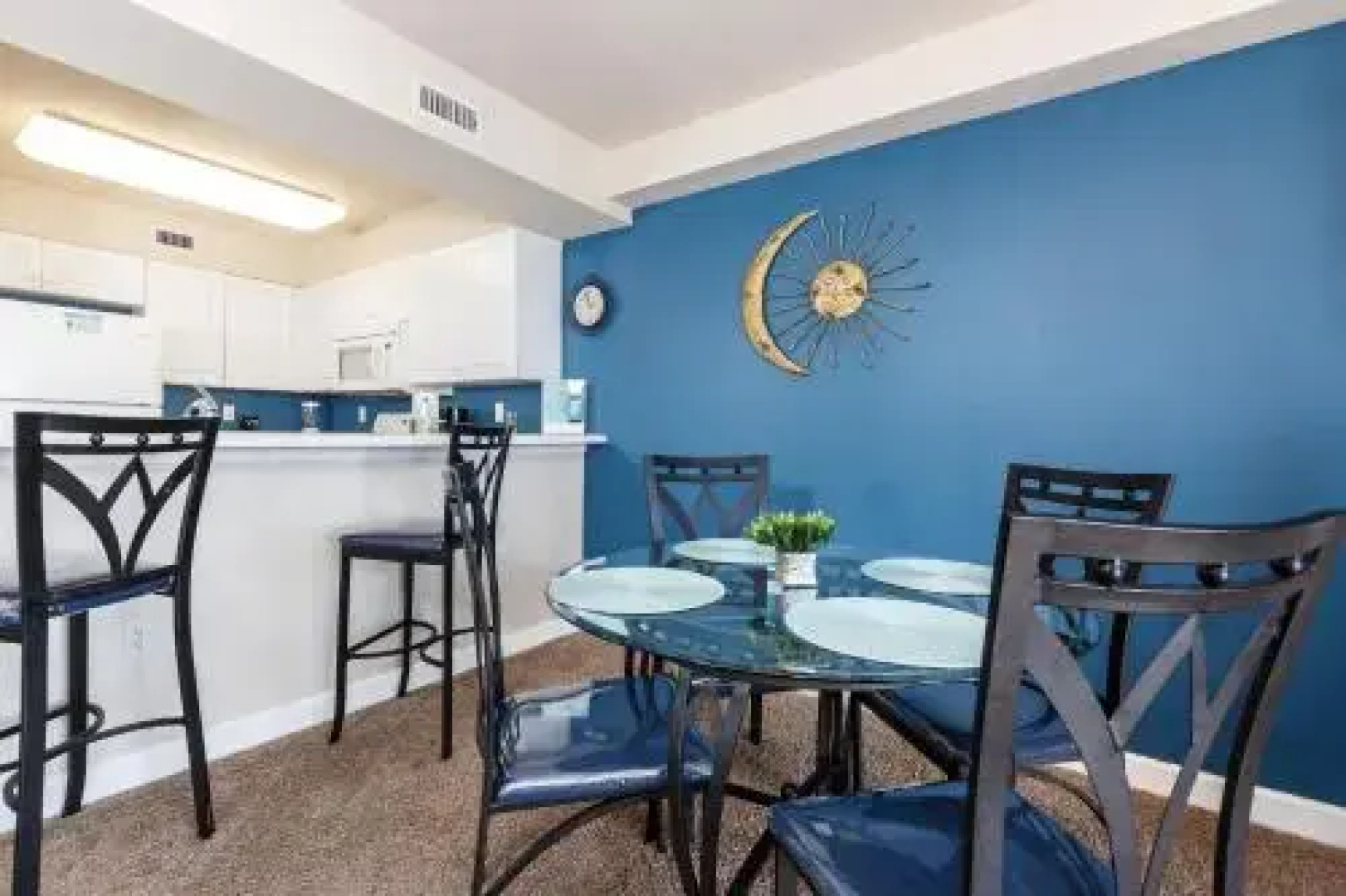 Pelican Isle 502 by RedAwning