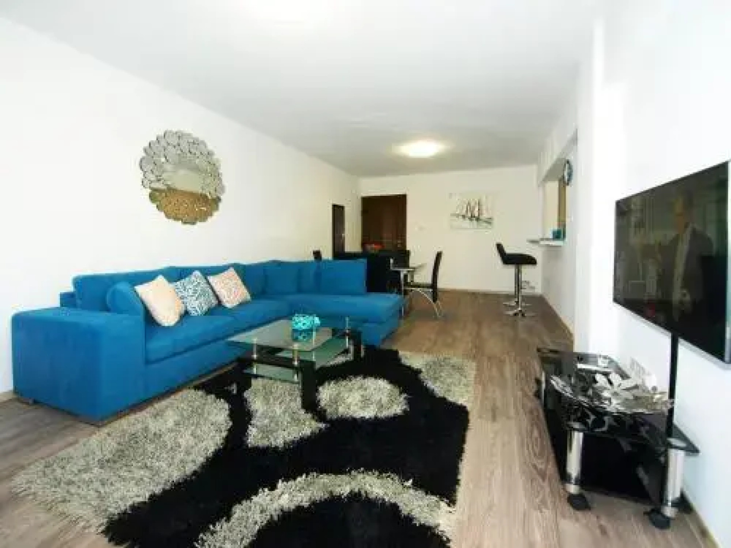 Santa Barbara Apartment