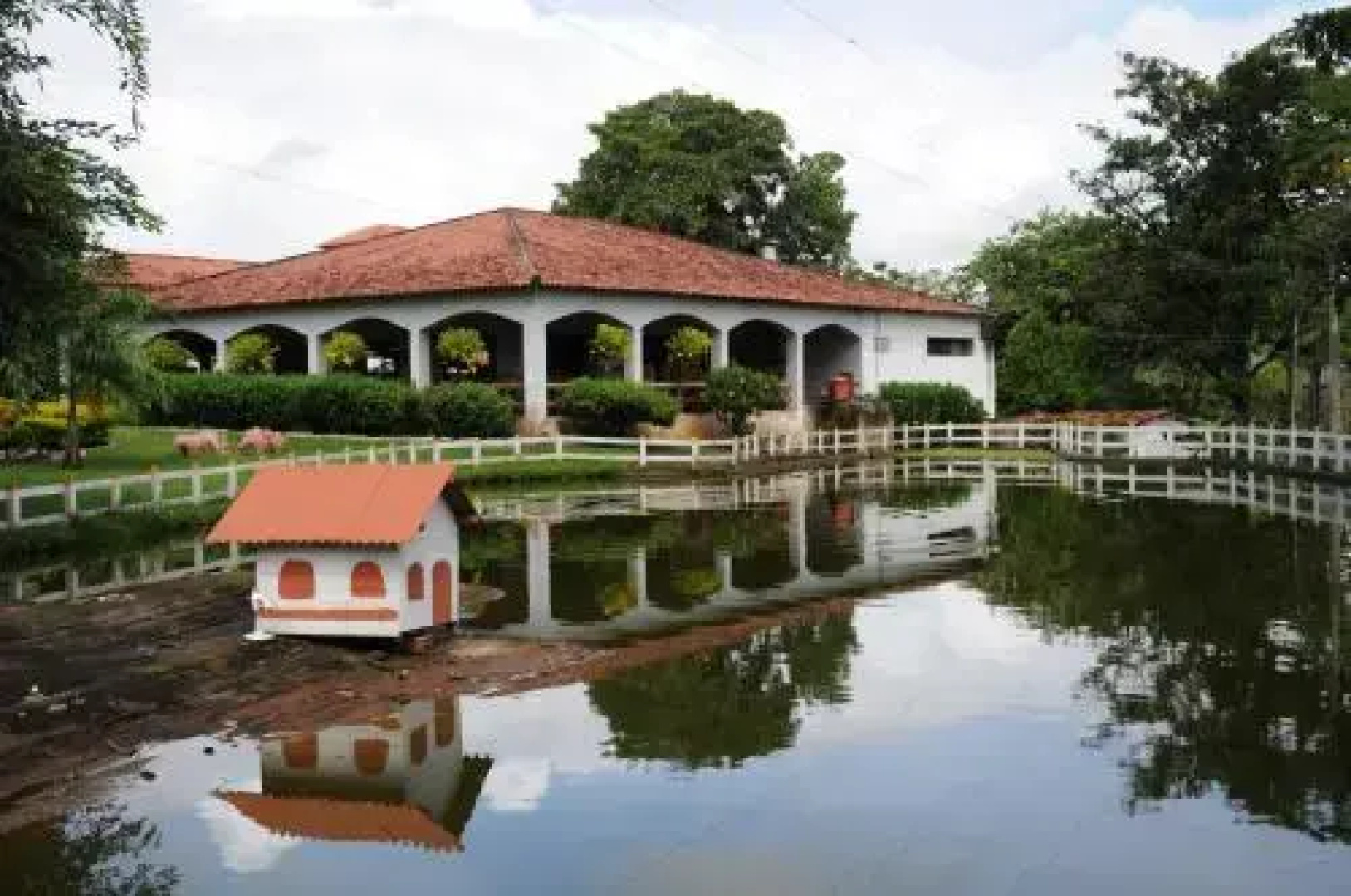 Viver Hotel Fazenda Property