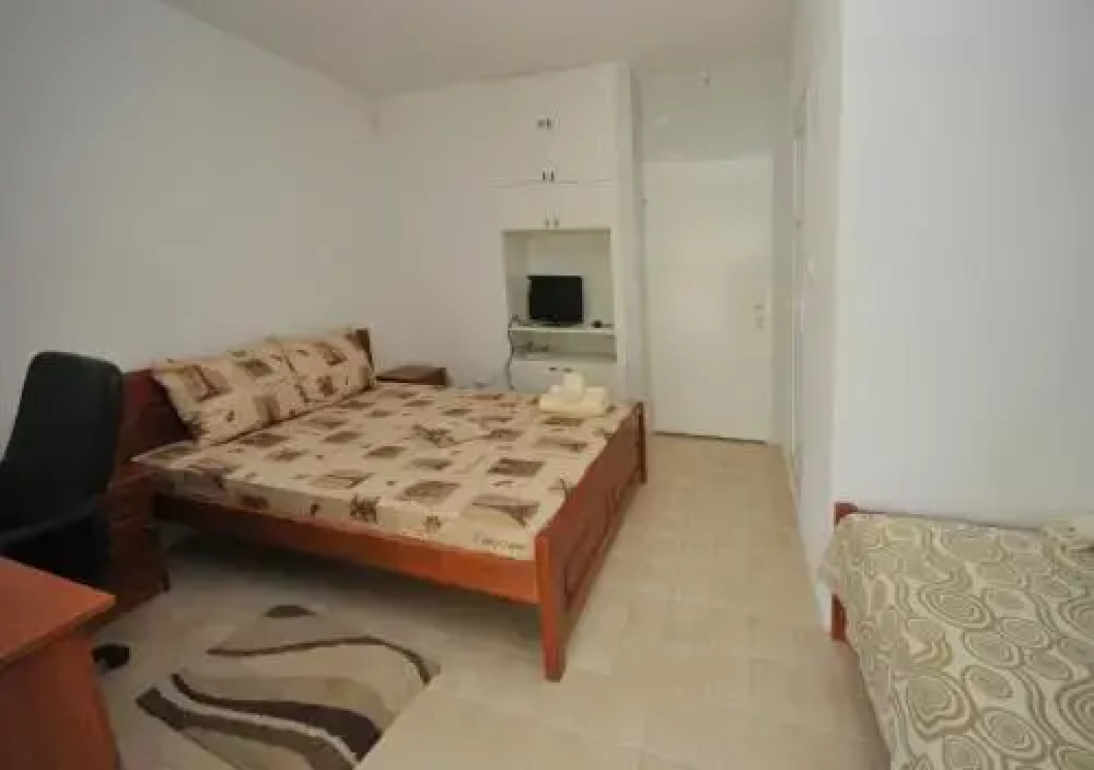 GarniHotel Bravo