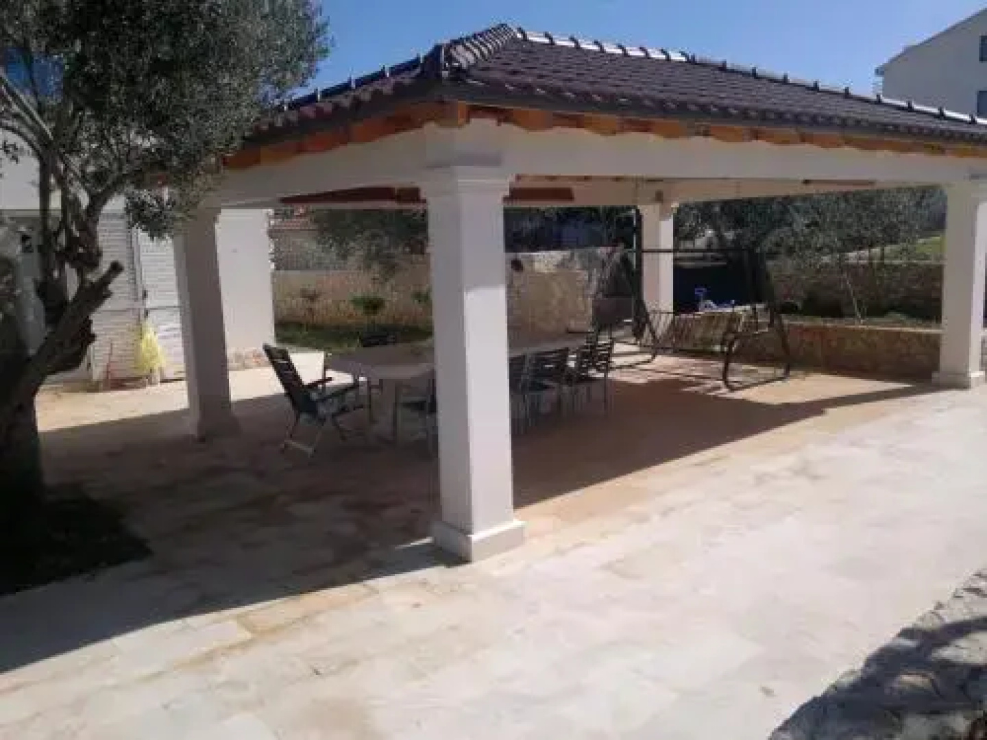 Holiday House Popic