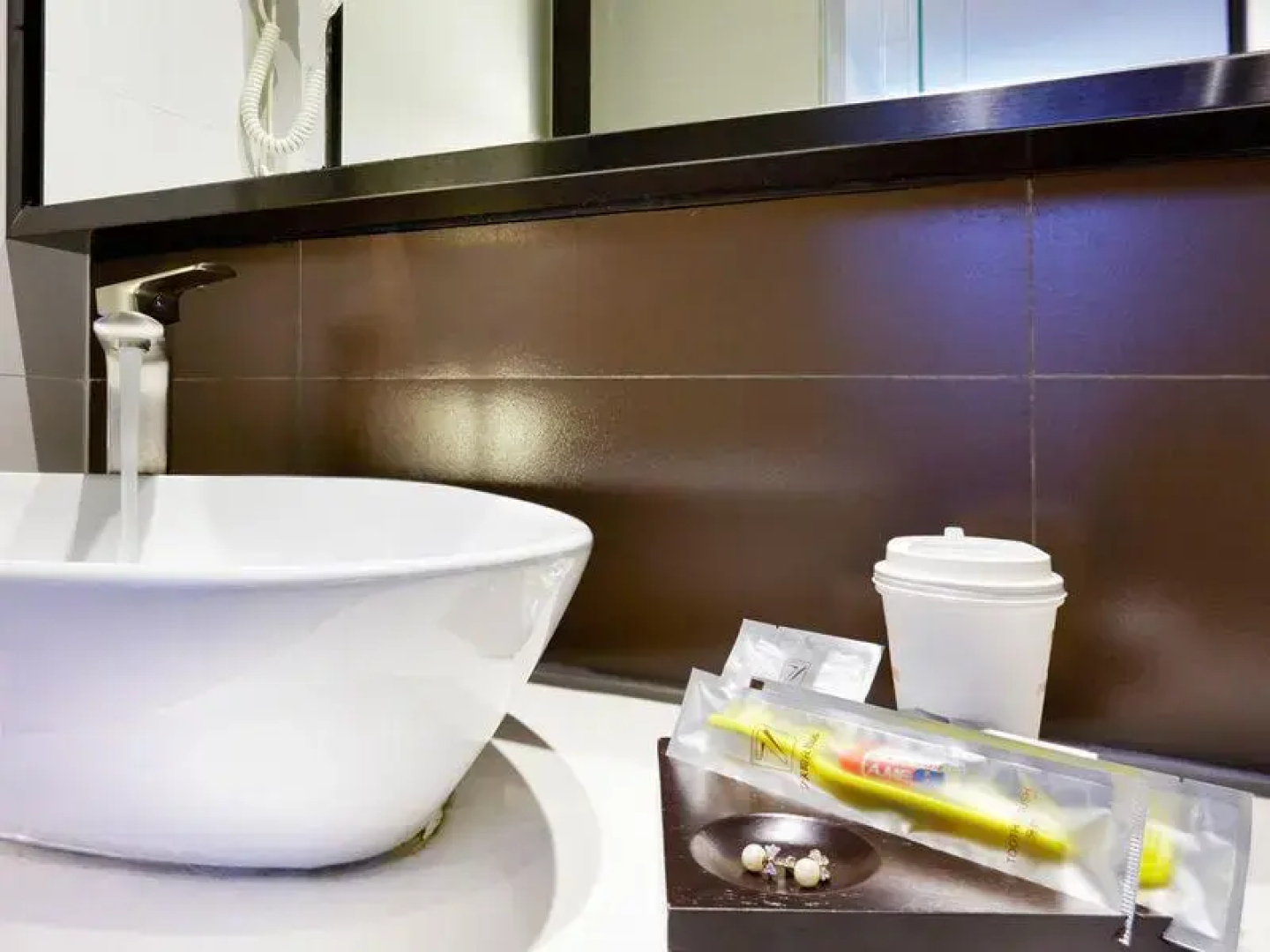 7 Days Premium Jingjiang Fuhai New World Automobile Terminal Branch