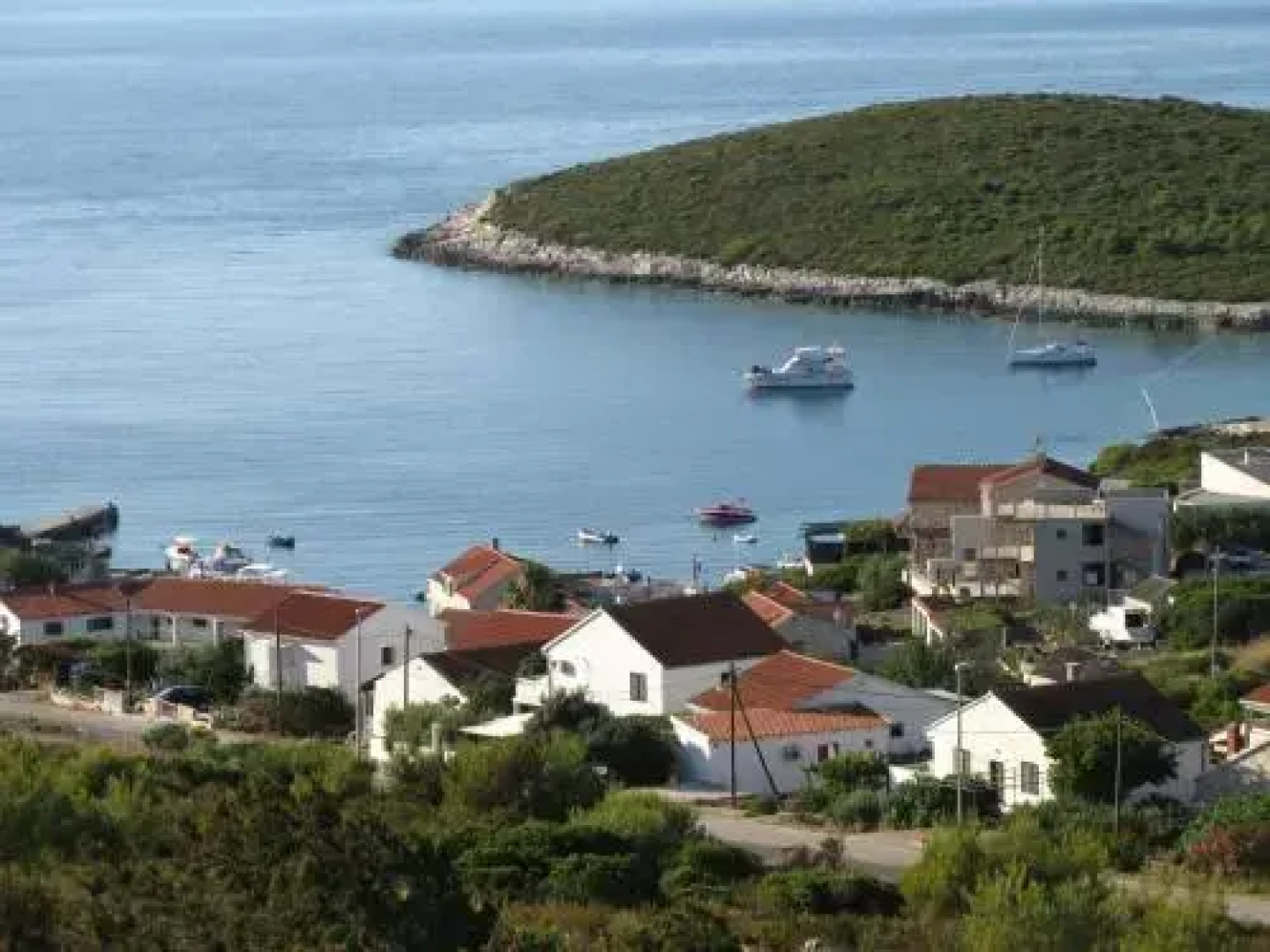 The Sea House Apartments