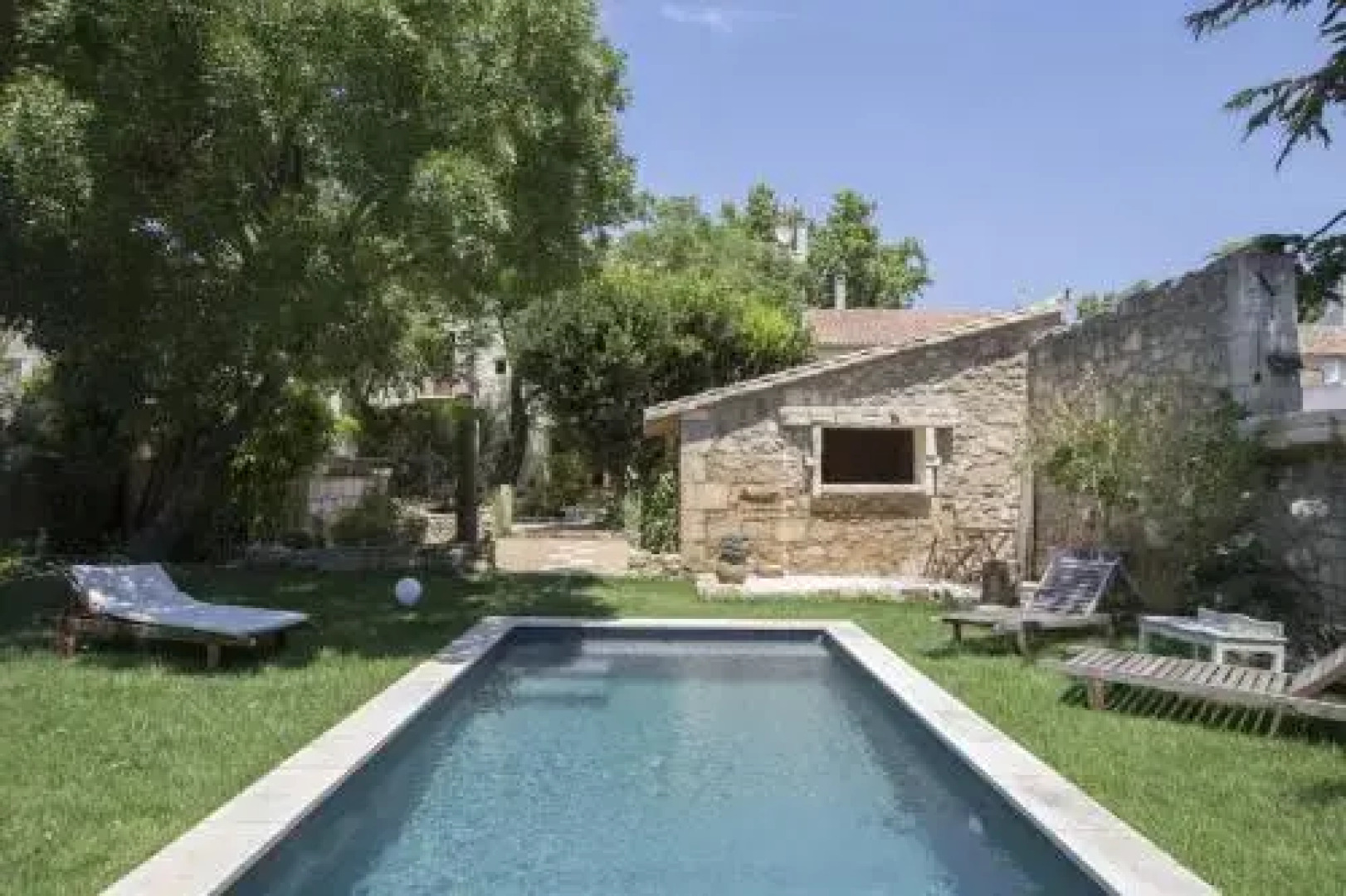 La Maison Des Baux Arts