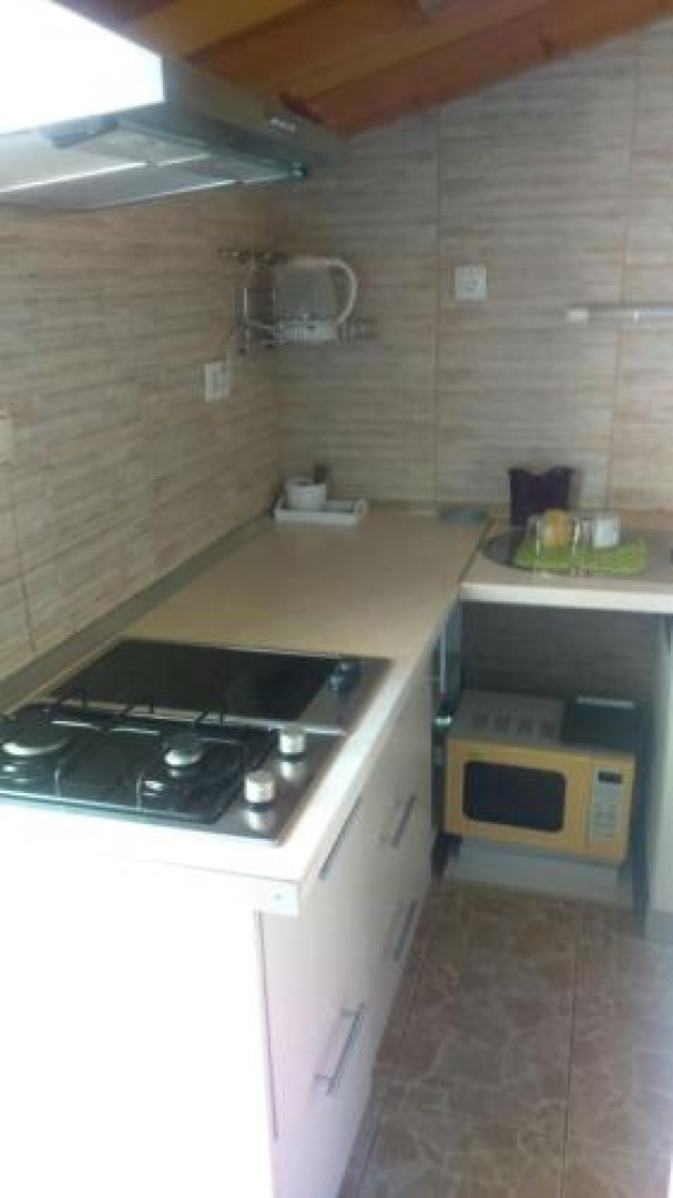 Viva Studio Central Split (Adults Only)