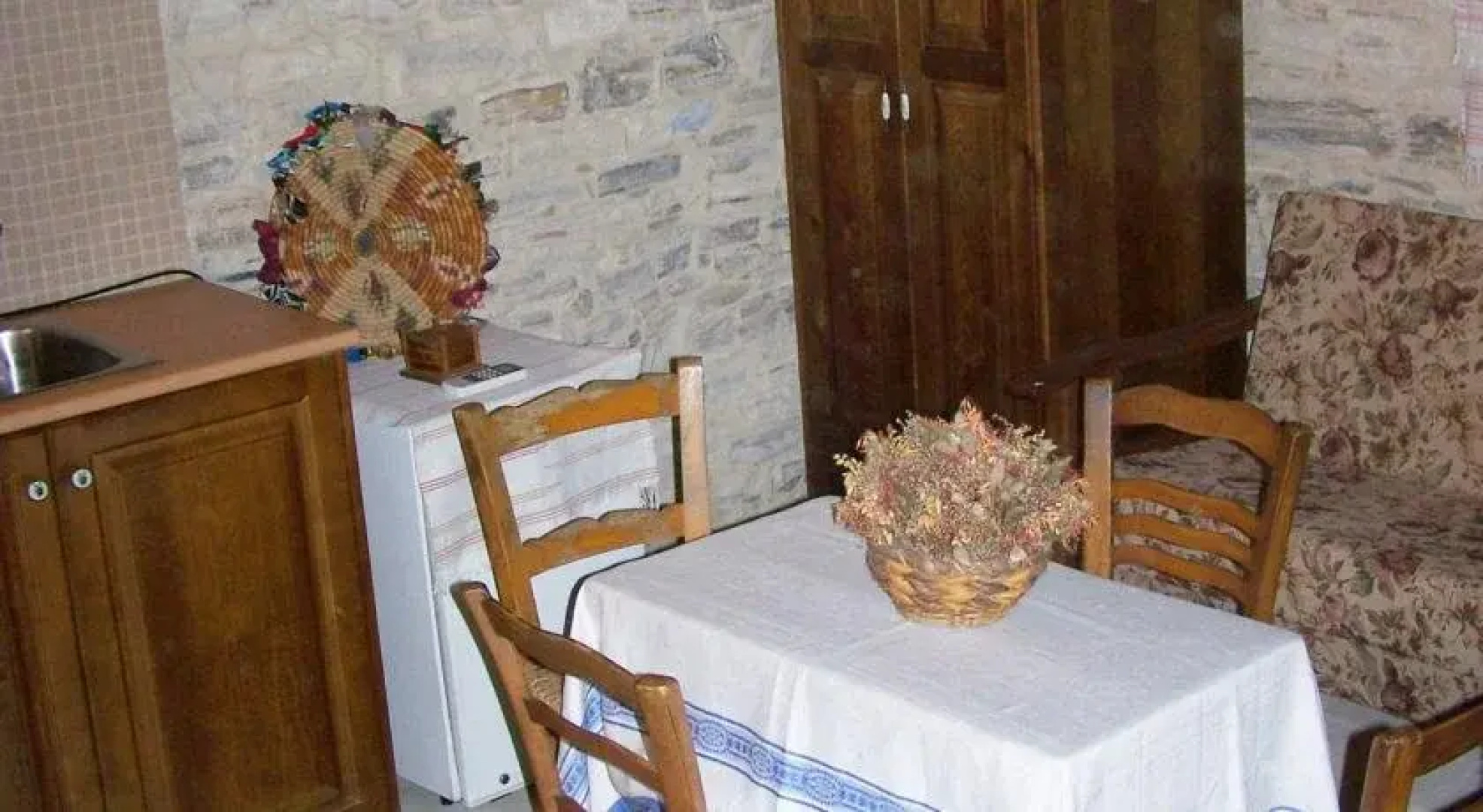 Gabriel House Traditional Apartments