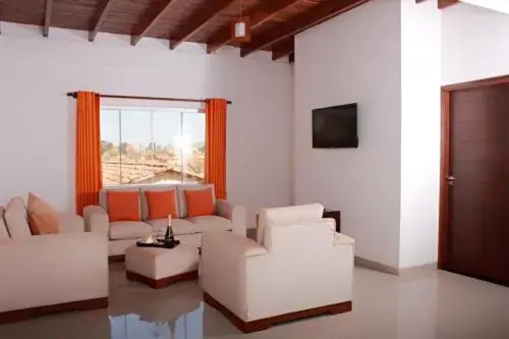 Hotel Tierra Linda