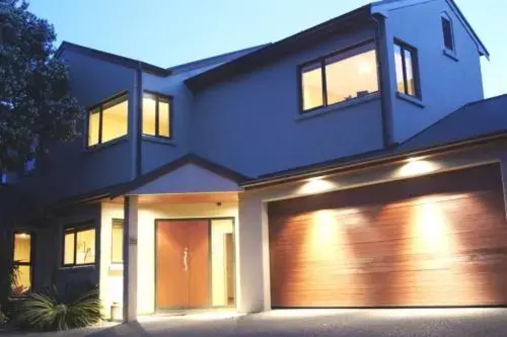 Waiake Beach Studio
