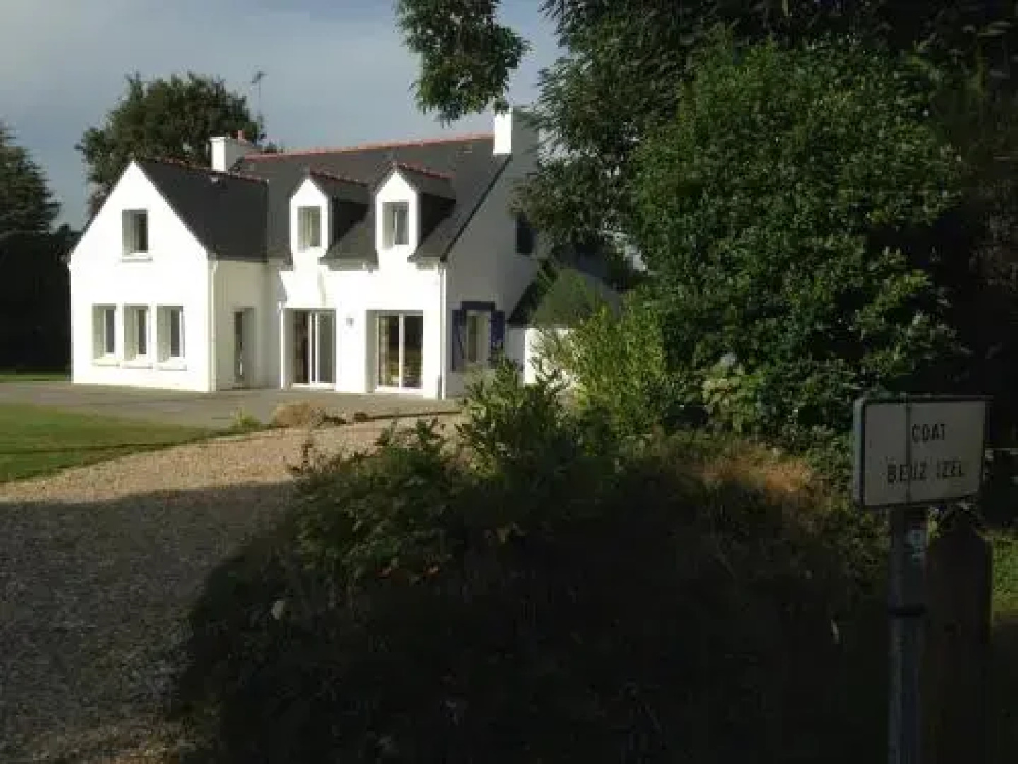Jolie maison près de la mer au calme