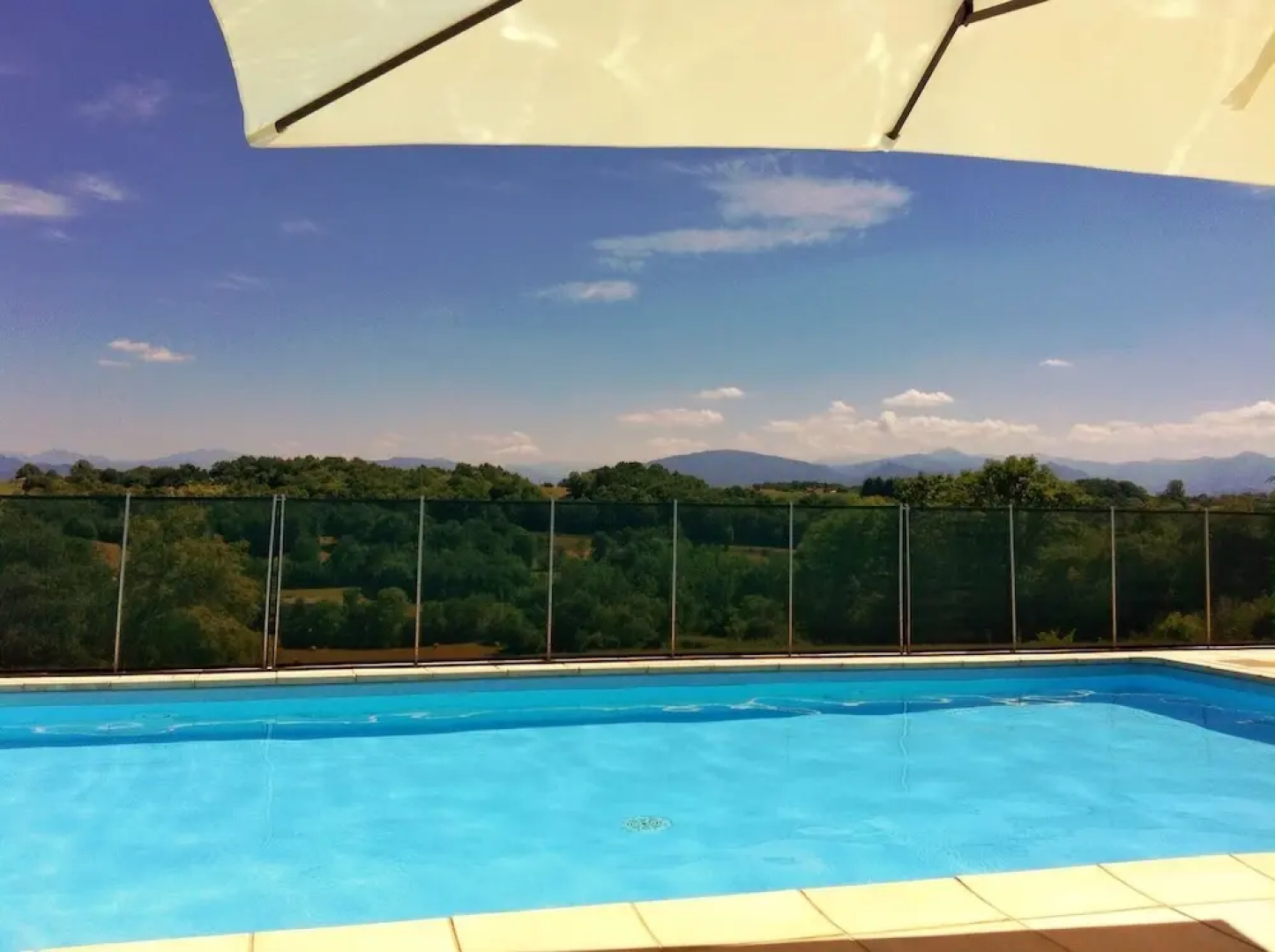 Pyrenees B&B Le Couloumé