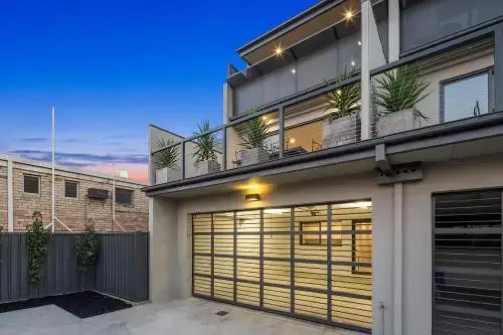 Arts on View CBD apartments