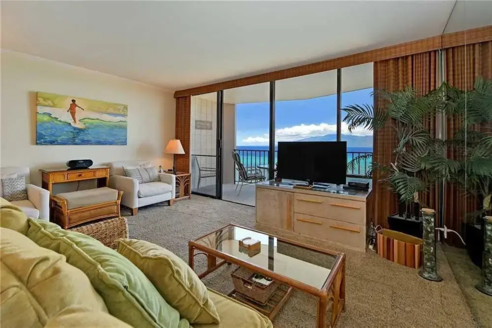 Valley Isle 809 by RedAwning