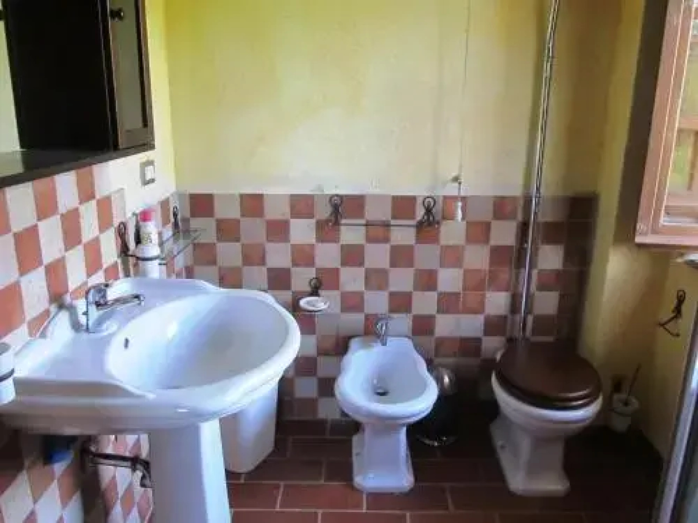 Casa Pindaro, immersa nel verde
